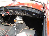 Morris Garage MGB cabriolet, de 1965 (photo prise a Tassin, 07-2012) (5)